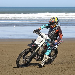 INDIAN MOTORCYLE BEACH RACING & NZ CHAMPS