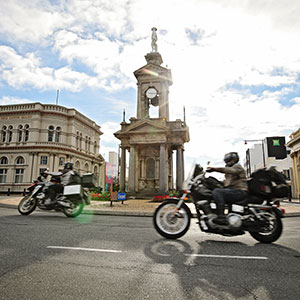 Invercargill & Bluff: Burt Munro Challenge 2019 - Troopers War Memorial - Southland, New Zealand